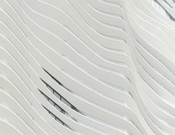 Christian perner f YO1 T495 QCM unsplash