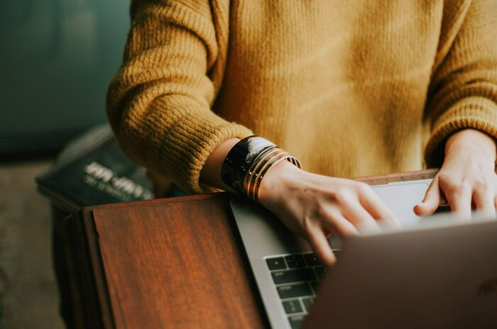 Christin hume Hcfwew744z4 unsplash